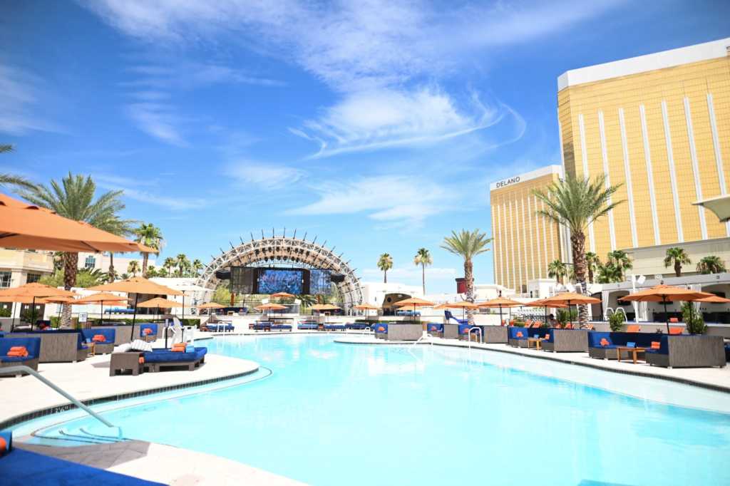 Daylight Beach Club returns to Mandalay Bay as an adult pool on the Las  Vegas Strip. - Eater Vegas