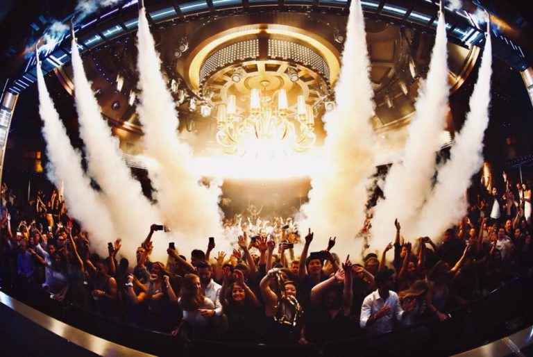XS Las Vegas The Official Guide [2024]