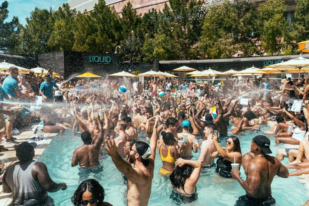 The Best Pool Parties in Las Vegas