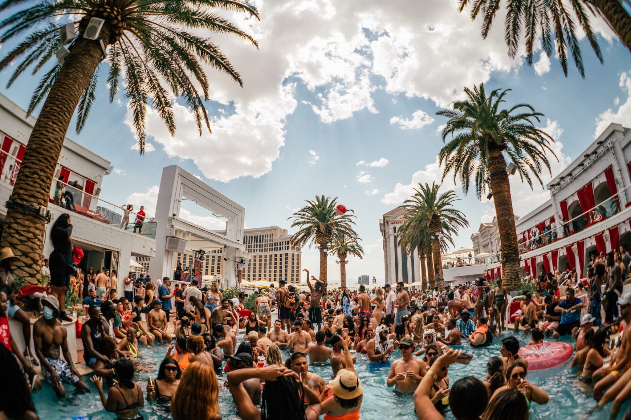 Drai s Beachclub Dress Code What Is Isn t Allowed