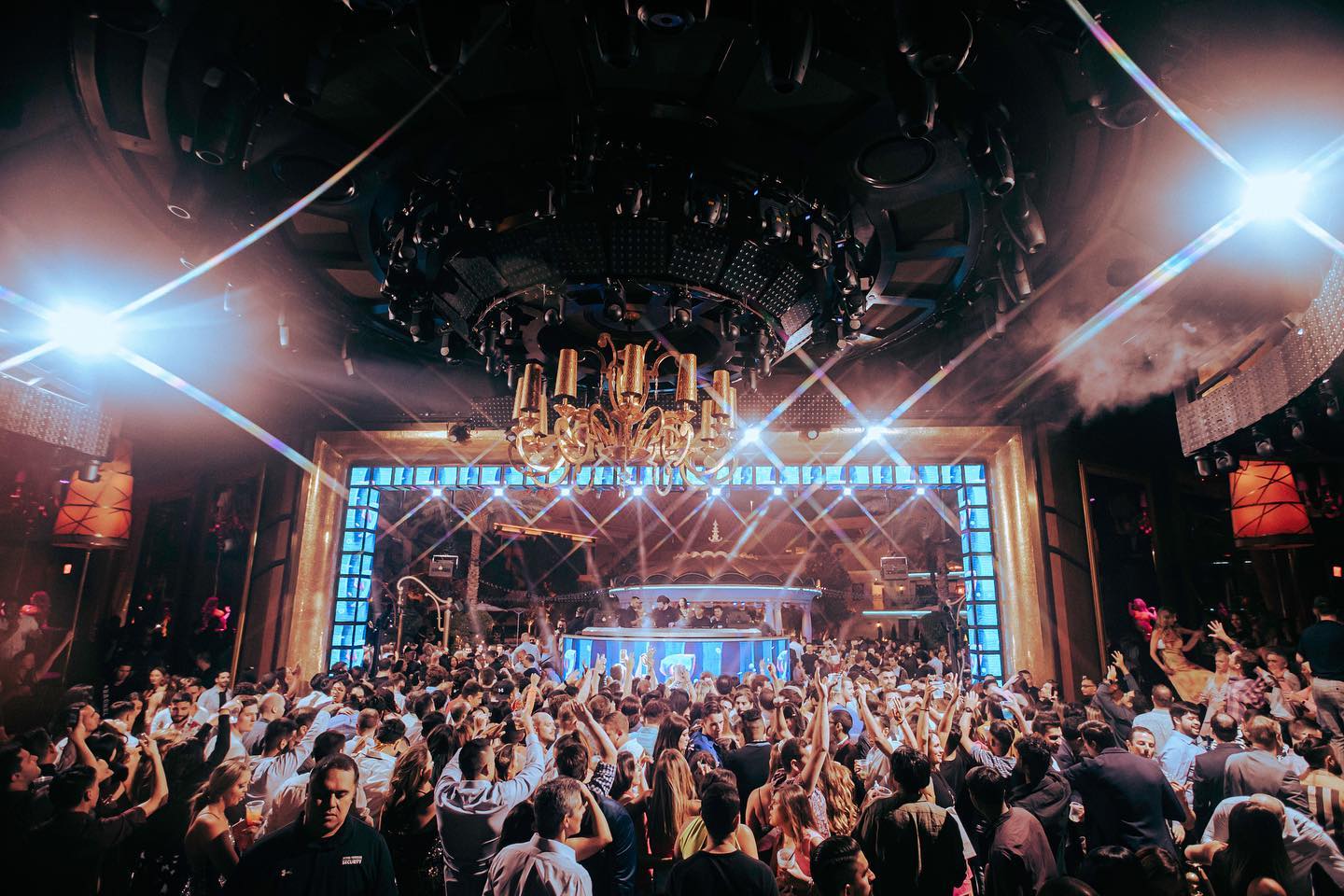 Biggest nightclub in Vegas XS