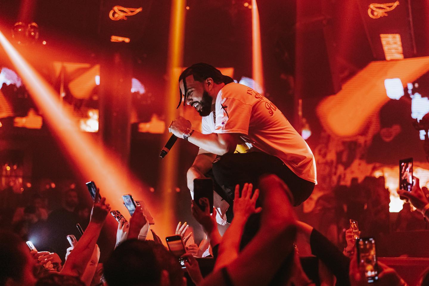 Live performance at Drai's Nightclub in Las Vegas