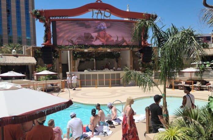 Best Pool Parties in Las Vegas on Thursday